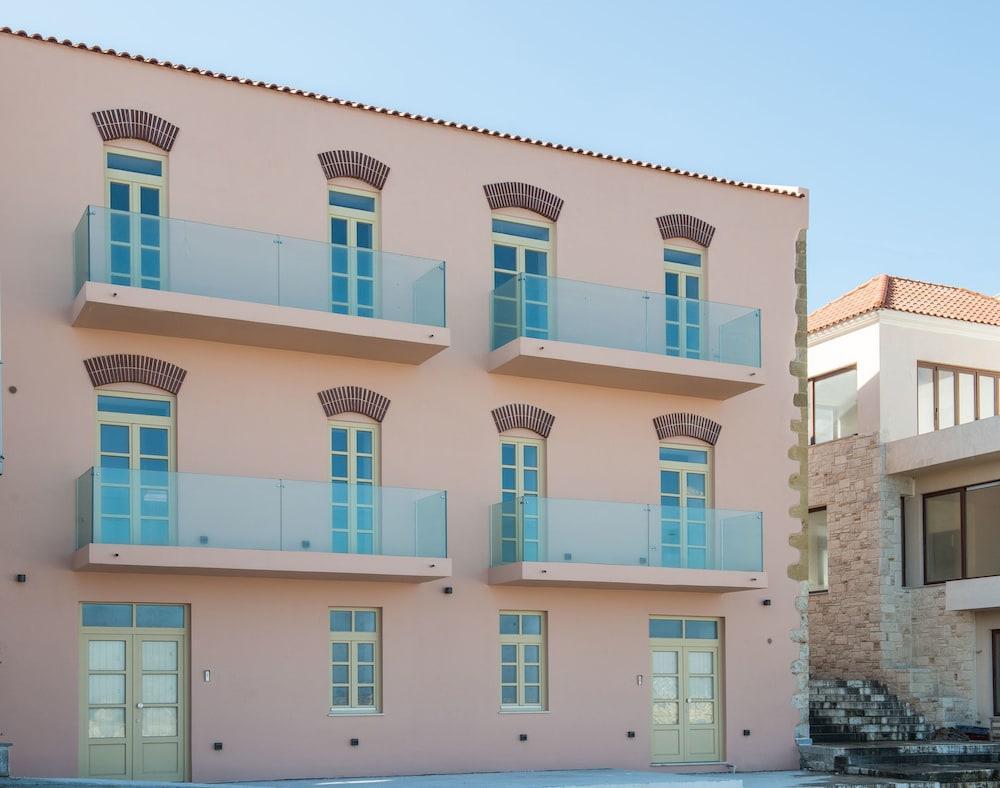 Avra Apartments Kolymbari Harbour Bagian luar foto